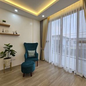 Spacious 4-Bedroom Home with Alexa Automation and Pool_160008