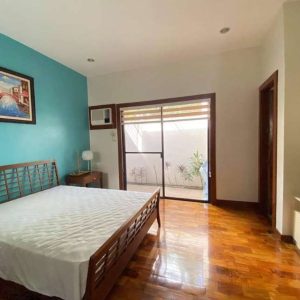 Spacious Family Home with Pool in Timog Park, Angeles City - Close to Clark Airport_1628479298682