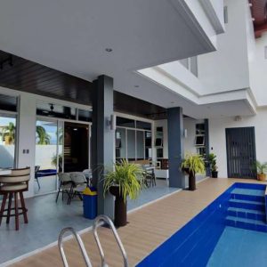 Stunning Modern House and Lot for Sale in Multinational Village, Angeles City520699_536980367871795_5138776714466066868_n