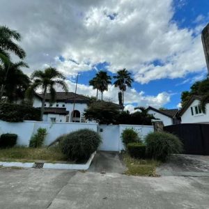 Timeless Mediterranean Style Mansion in Sunset Estate 19