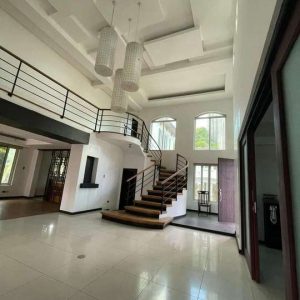 Timeless Mediterranean Style Mansion in Sunset Estate 21