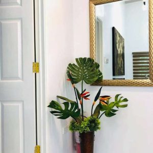 breezy_and_bright_home_in_friendly_neighborhood_near_clark_airport 13