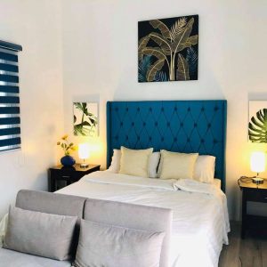 breezy_and_bright_home_in_friendly_neighborhood_near_clark_airport 24