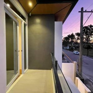 elegant home with pool in a subdivision near clark 21