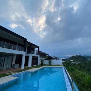 exclusive villa near clark 5