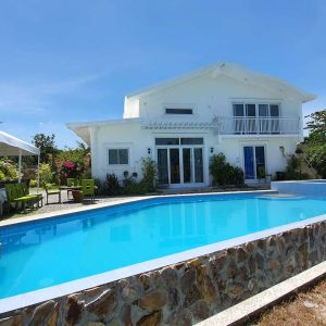 farm villa with greek white house in san fernando 5