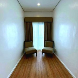 house_with_pool_in_enclave 11