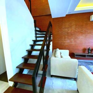 house_with_pool_in_enclave 20