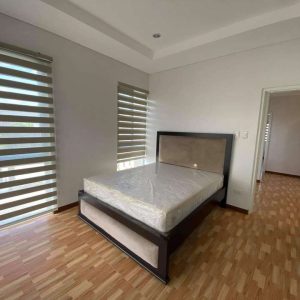 luxurious 5 bedrooms house and lot in pulu amsic 5