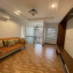 luxurious 5 bedrooms house and lot in pulu amsic 6