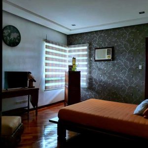 luxurious mansion in san fernando 25