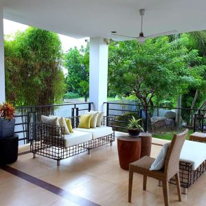 luxurious mansion in san fernando 44