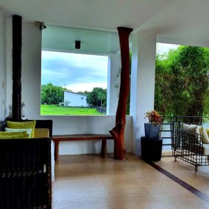 luxurious mansion in san fernando 45