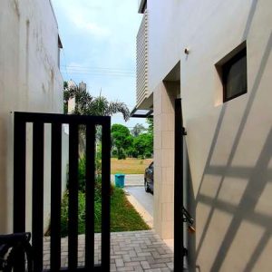 modern 3 storey house and lot in marquee residences 34