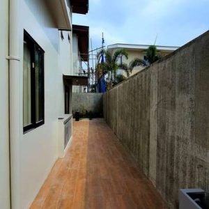 modern 3 storey house and lot in marquee residences 36