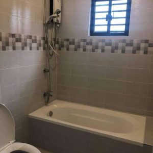 modern_2_storey_home_in_metrogate_subdivision 13