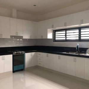 modern_2_storey_home_in_metrogate_subdivision 8