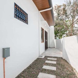 modern_contemporary_bungalow_with_pool_in_metrogate 8