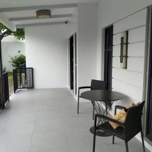 posh_cosmopolitan_bungalow_near_clark 27