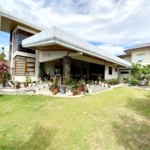 Perfect Blend of Elegance and Comfort! Spacious 4-Bedroom Home in Dizon Estate_1088310241881834