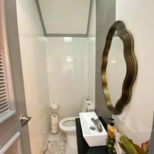 received_152543816987969