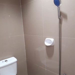 Luxury 3 Storey Oasis – 6 Bedroom Home with Pool at Unbeatable Price_215157691298154