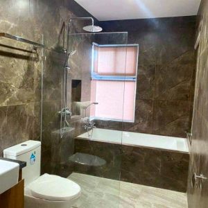 Unveiling Splendor - 5-Bedroom Corner Home_6