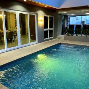 Unveiling Splendor - 5-Bedroom Corner Home_13