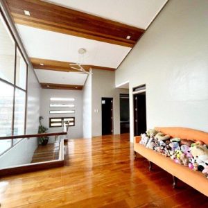 Perfect Blend of Elegance and Comfort! Spacious 4-Bedroom Home in Dizon Estate_517815779815371