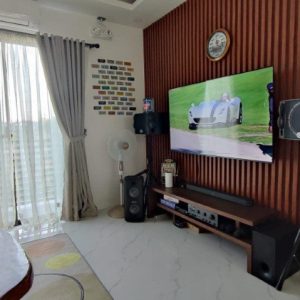 Contemporary 4BR Home near Clark_10