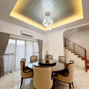 Modern 4-Bedroom Home in Gated Subdivision, Dau, Pampanga_1