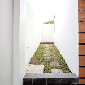 sophisticated_smart_home_in_forest_park_north 2