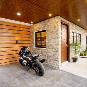 sophisticated_smart_home_in_forest_park_north 36