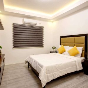 sophisticated_smart_home_in_forest_park_north 55