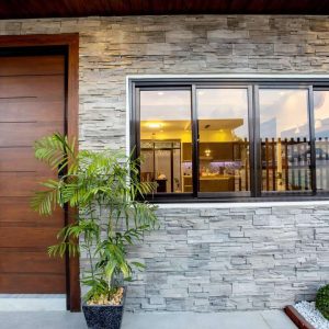 sophisticated_smart_home_in_forest_park_north 62